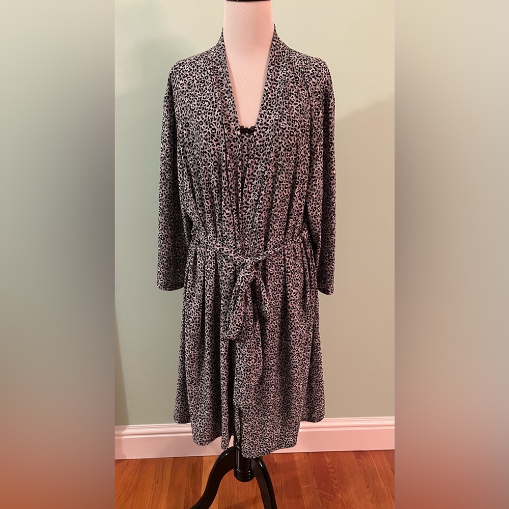Ladies 2 piece slip nightgown and robe set